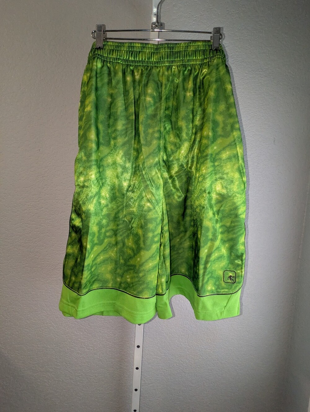 NWT AND1 All Courts III Printed Basketball Shorts Big Mens 3XL Green Lantern